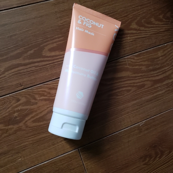 Hair mask - Picture 1 of 2